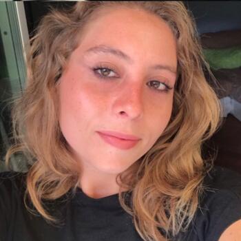 Babysitter in Rome: Eva