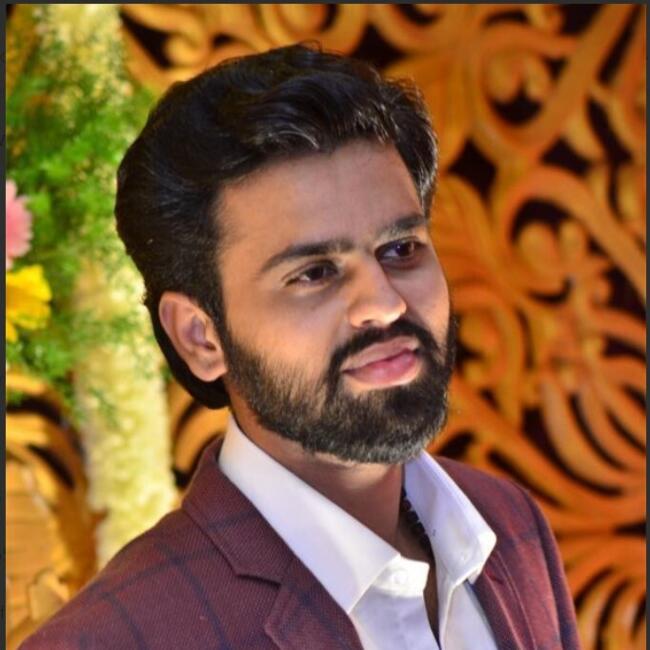 बंगलौर में बेबीसिटिंग की नौकरी: Akash