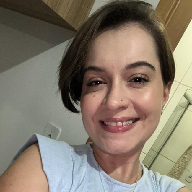 Babá em Goiânia: Amanda