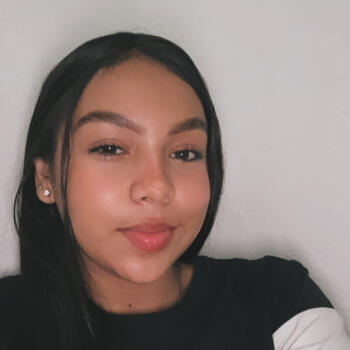 Babysitter in Neiva: Aslhyn dahiana