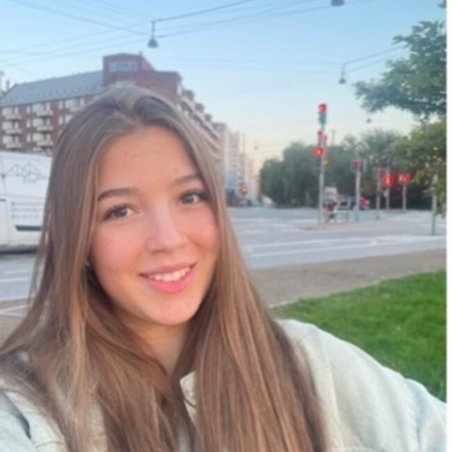 Babysitter i Frederiksberg: Julija