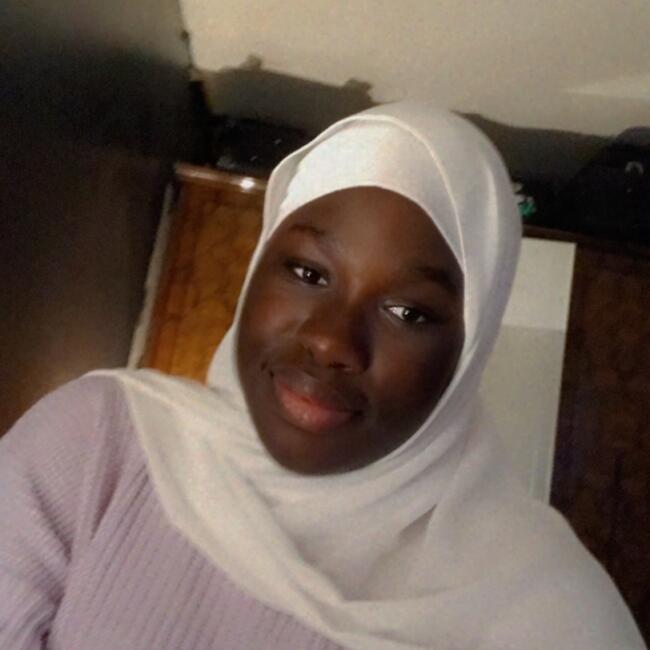 Babysitter in Montreuil: Binta