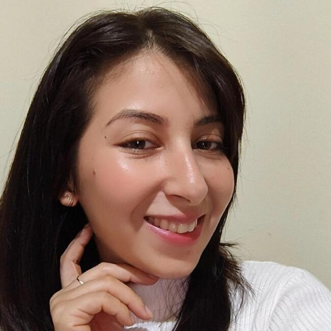 Babysitter in Foz do Iguaçu: Marina Isabel