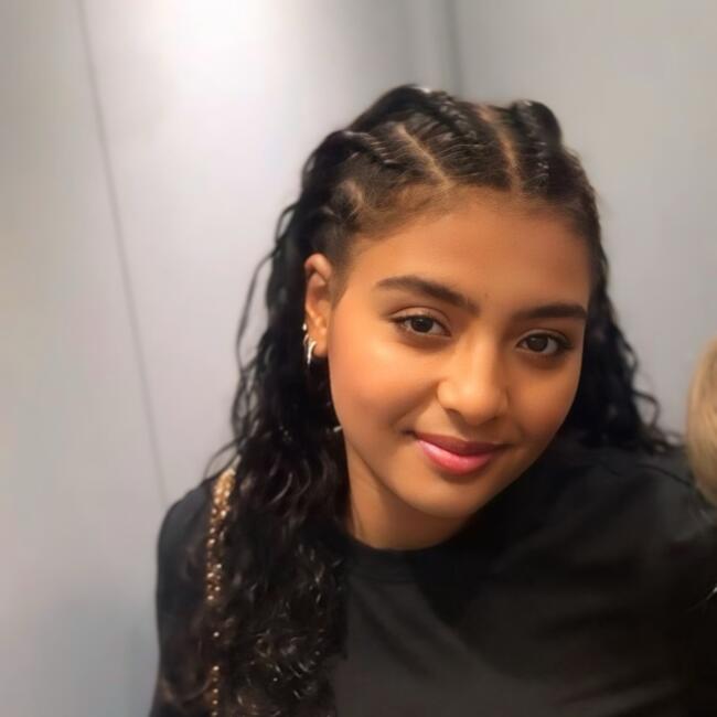 Babysitter a Lodi: Hajar