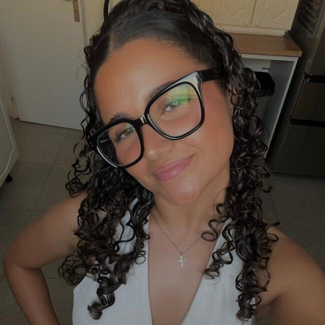 Babysitter in Six-Fours-les-Plages: Léane