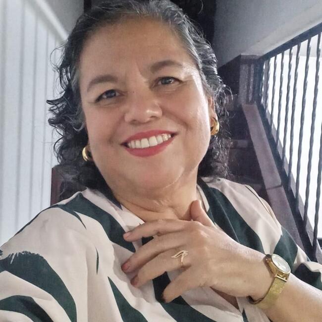 Niñera en Villa Nueva: Carla Palacios