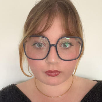 Nanny in Fonbeauzard: Lydue