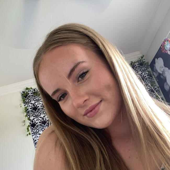 Babysitter in Armidale: Isabella