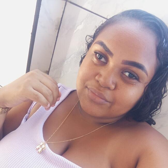 Babá em Salvador: Carol