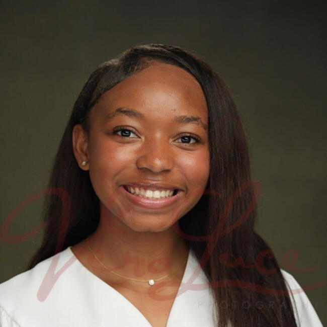 Babysitter in Montclair: Janiyah