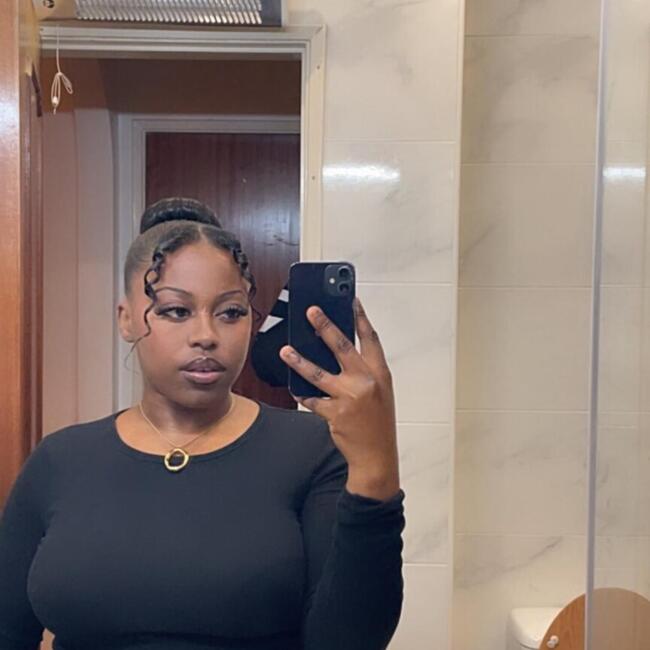 Babysitter em Loures: Imiliane