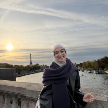 Babysitter in Woluwe-Saint-Lambert/Sint-Lambrechts-Woluwe: Selwa