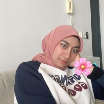 Babysitter in Batu Caves: Fatin