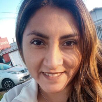 Babysitter in Port Montt: Paulina