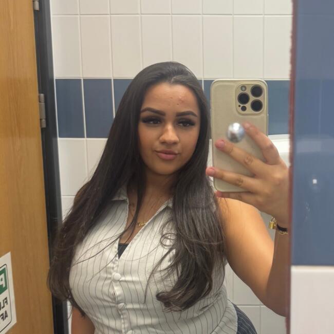 Babysitter in Romford: Lidija