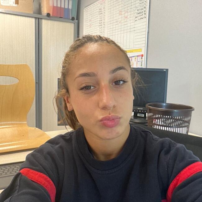 Babysitter in La Chapelle-en-Serval: Nihal