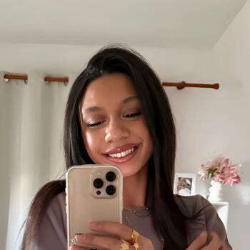 Babysitter in Paray-Vieille-Poste: Audrey