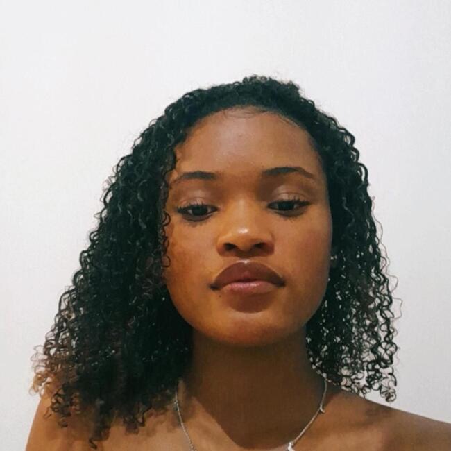 Babysitter in Guadalupe (Rio de Janeiro): Thalita Aluana