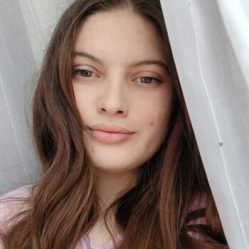 Babysitter in Oradea: Alexandra