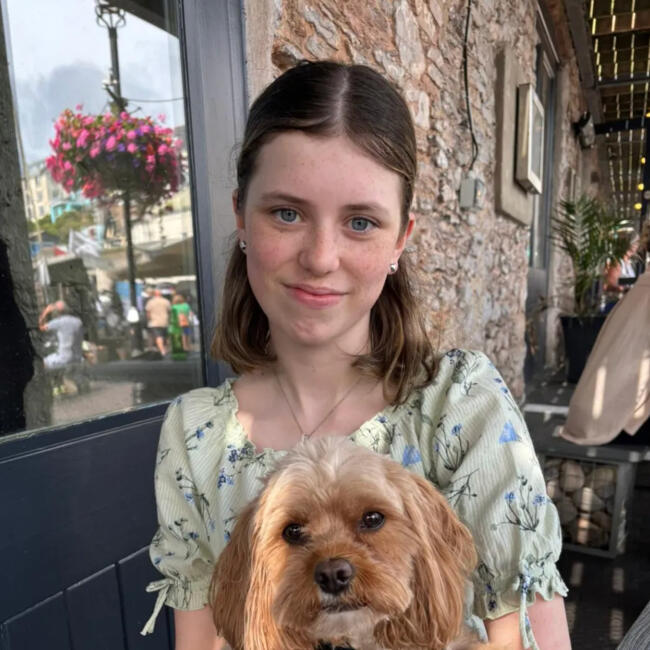 Babysitter in Birmingham: Sophie