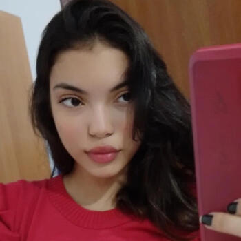 Babá em Gurupi: Flávia