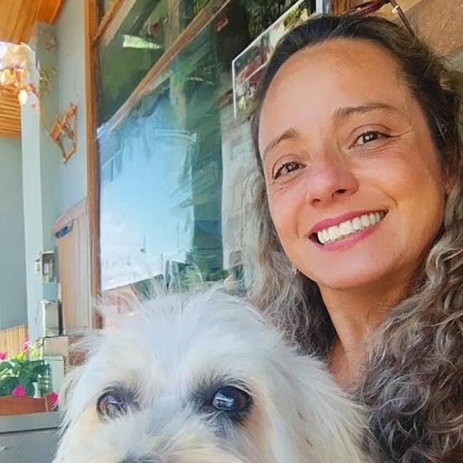 Babysitter in Santo Antônio do Pinhal (São Paulo): Daniela