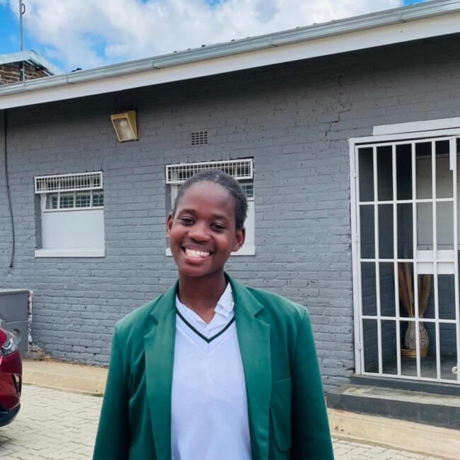 Babysitter in Queenstown: Hlengiwe