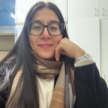 Babysitter in Vic: Madelayne