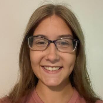 Babysitter in Beverly Hills (Florida): Samantha