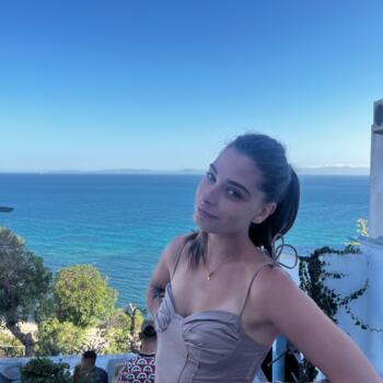 Babysitter a Milano: Aurora