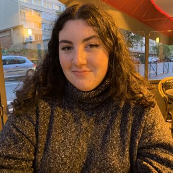 Baby-sitter in Châtillon: ANGÈLE