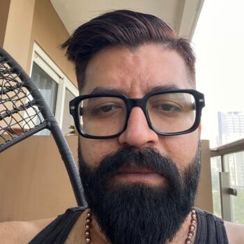 हैदराबाद में बेबीसिटिंग की नौकरी: बेबीसिटिंग से जुड़े काम Ashish