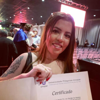 Babysitter in Farroupilha: Georgia