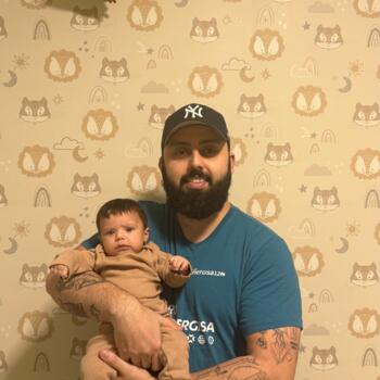 Emprego de babá em Niterói: emprego de babá Yuri