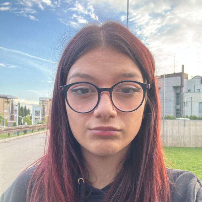 Babysitter in Dozza: Chiara