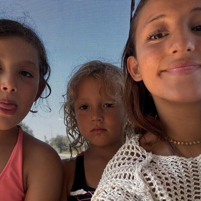 Babysitter in Saint-Germain-lès-Corbeil: Rania