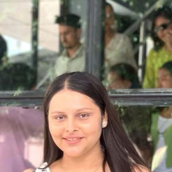 Babysitter in Gent: Kritika Sharma