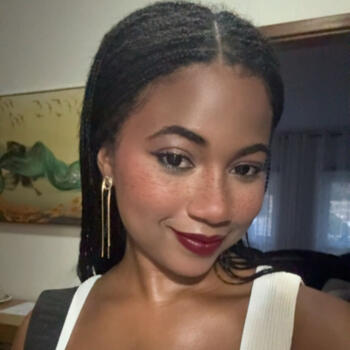 Babysitter em Lamego: Giovana