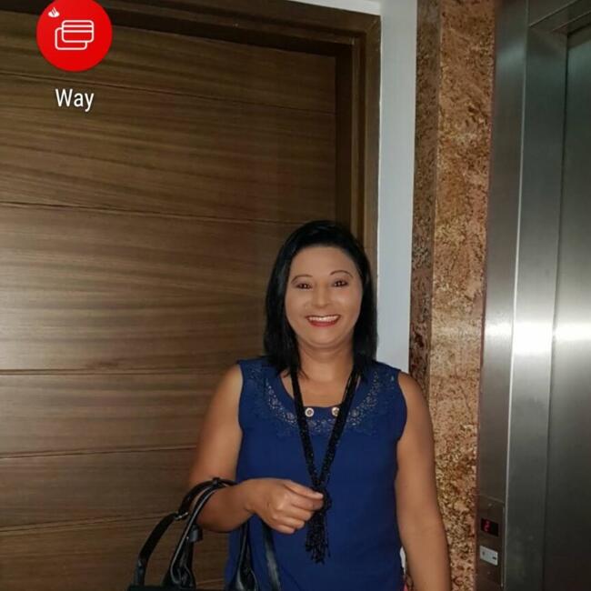 Babá em Recife: Cristiane