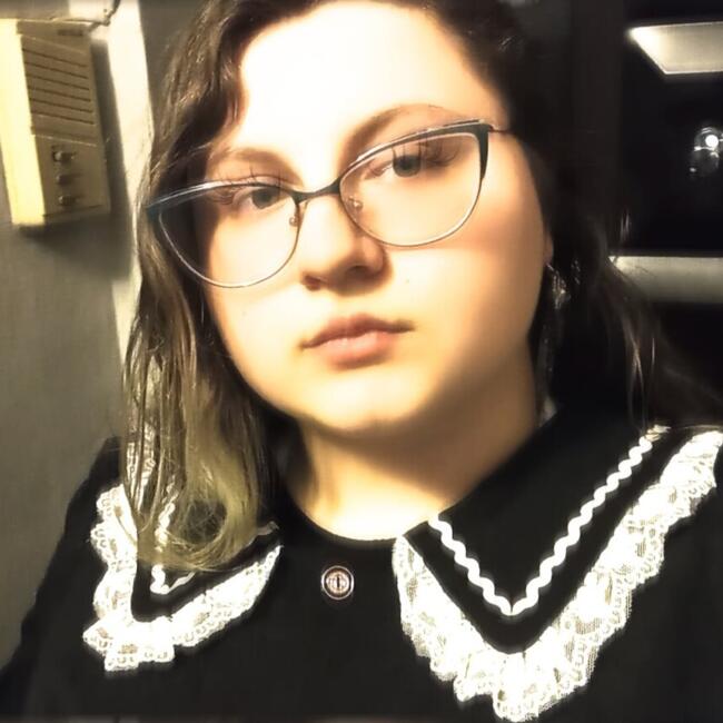 Babysitter in Suceava: Cynthia