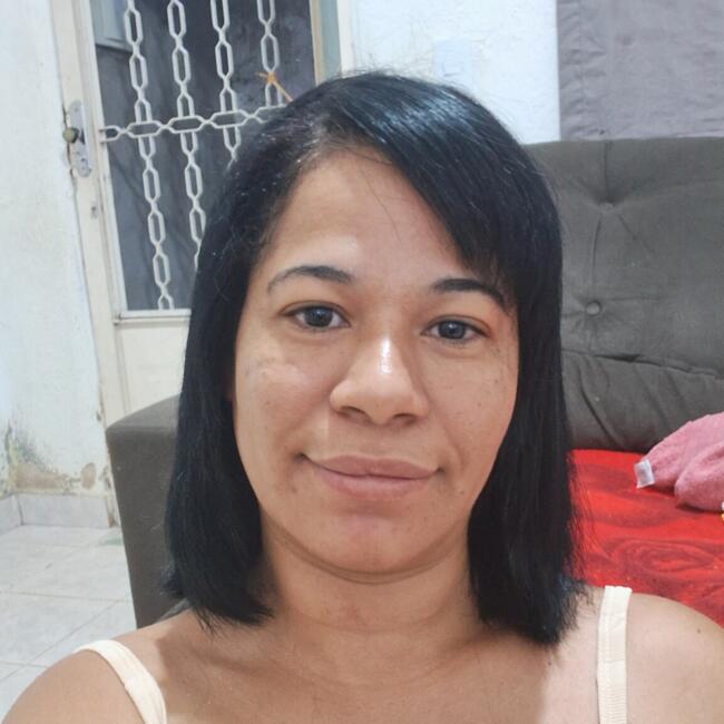 Babysitting job in Amparo: Iolanda