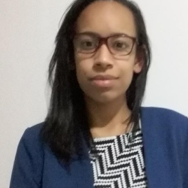 Niñera en Esch-sur-Alzette: Carolina