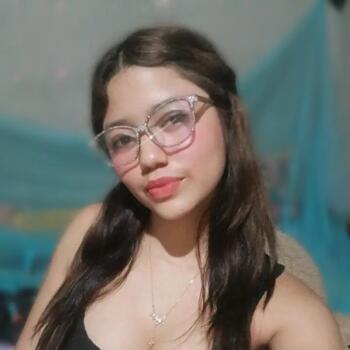 Babysitter in Guayaquil: Idania Nohelia
