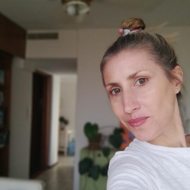 Babysitter in Rosario: Carolina