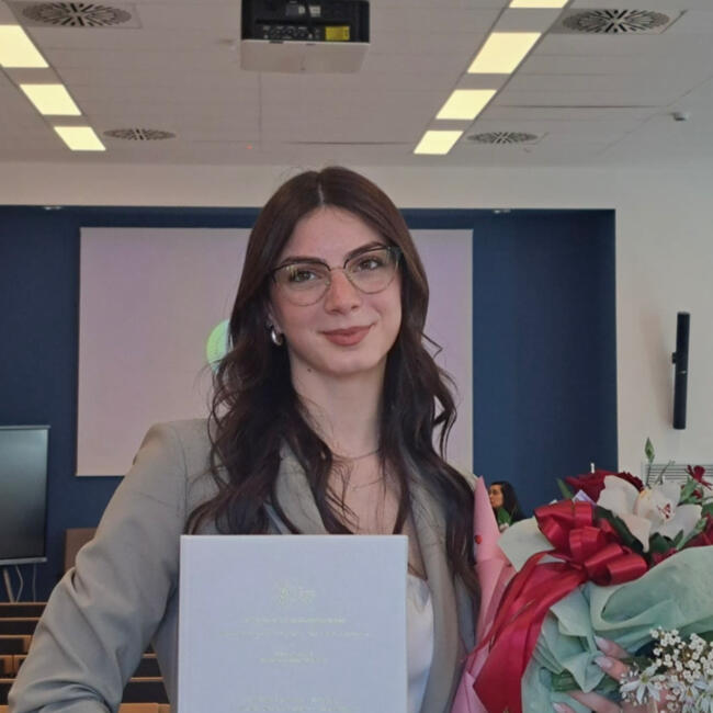 Babysitter a Lucca: Lara