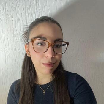 Babysitter in Rome: Arwa