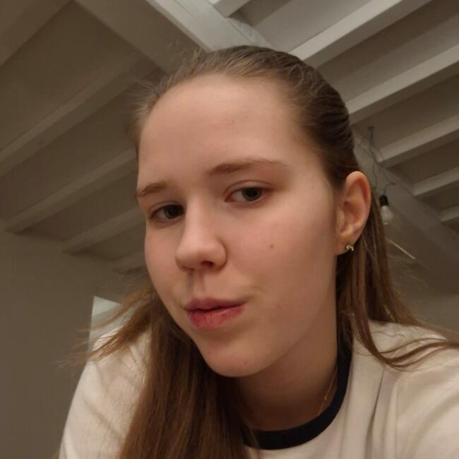 Babysitter in Kruishoutem: Ella