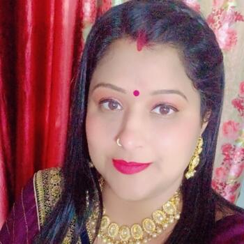 Babysitter Mohāli (State of Haryāna): Parul