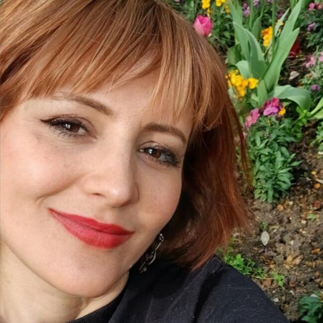 Babysitter in London: Ayten