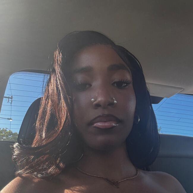 Babysitter in Taunton: Jahdeyssah